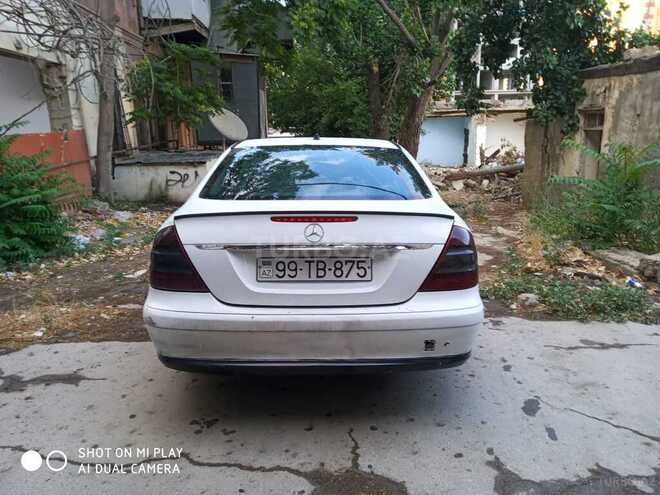 Mercedes E 220 2008, 290,000 km - 2.2 l - Bakı