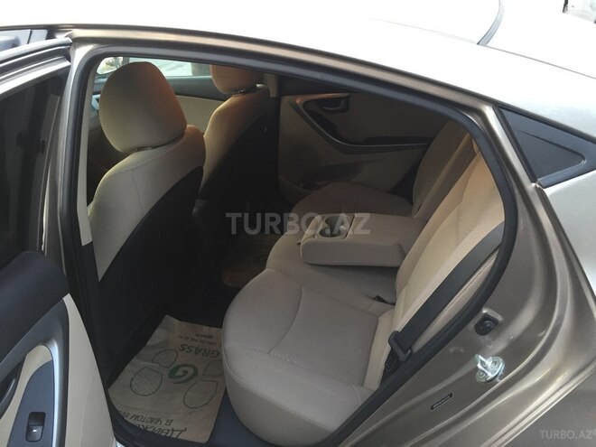 Hyundai Elantra 2015, 47,270 km - 1.8 l - Bakı