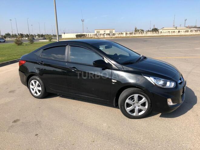 Hyundai Accent 2011, 82,000 km - 1.6 l - Bakı