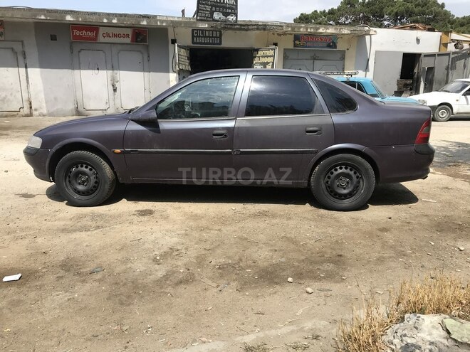Opel Vectra 1997, 320,000 km - 1.7 l - Bakı