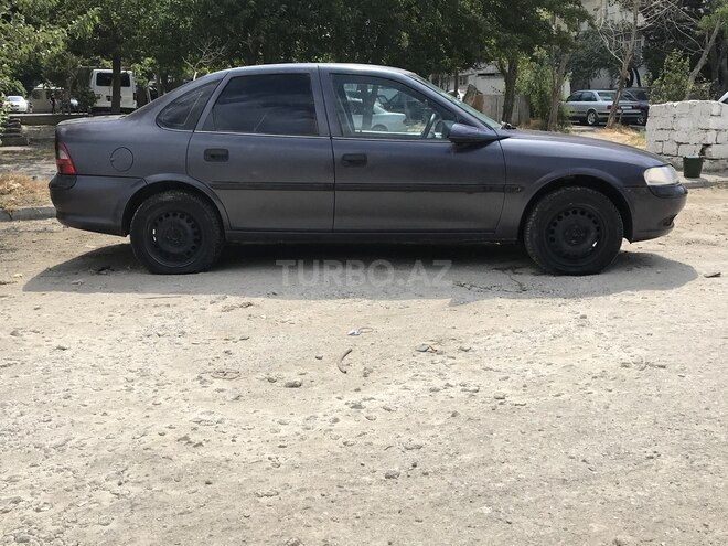 Opel Vectra 1997, 320,000 km - 1.7 l - Bakı