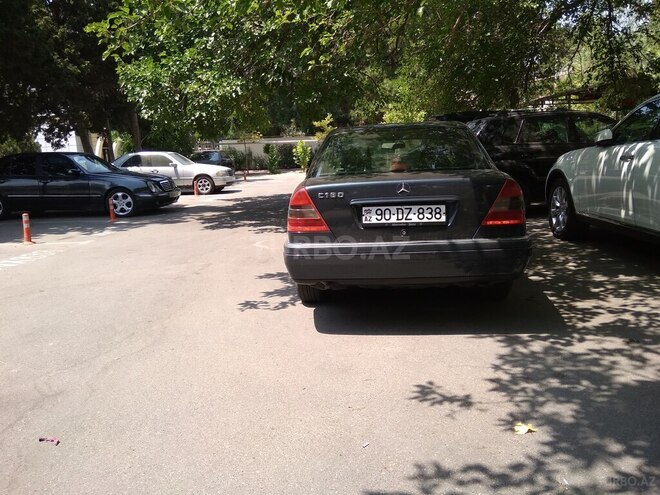 Mercedes C 180 1997, 261,000 km - 1.8 l - Bakı