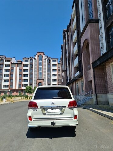 Toyota Land Cruiser 2013, 67,000 km - 4.0 l - Zaqatala