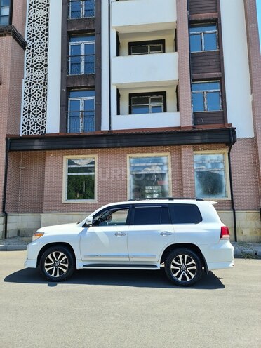 Toyota Land Cruiser 2013, 67,000 km - 4.0 l - Zaqatala