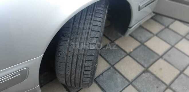 Mercedes E 240 1999, 241,850 km - 2.4 l - Bakı