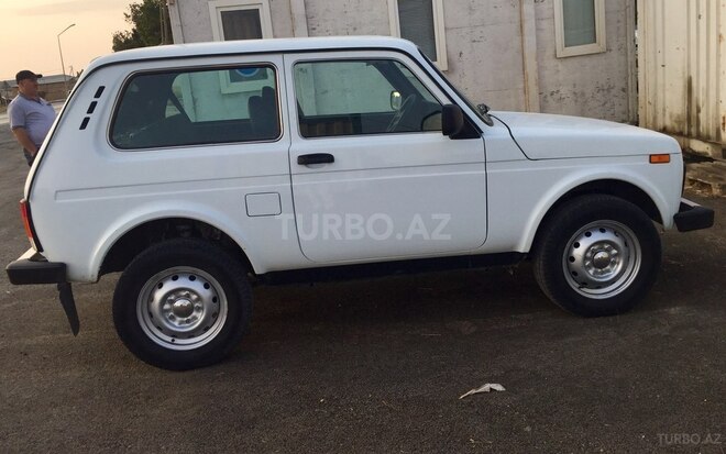 LADA (VAZ) Niva 2015, 107,000 km - 1.7 л - Bakı
