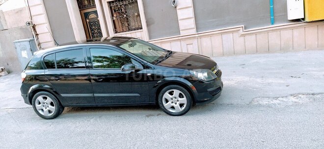 Opel Astra 2005, 173,000 km - 1.4 л - Bakı