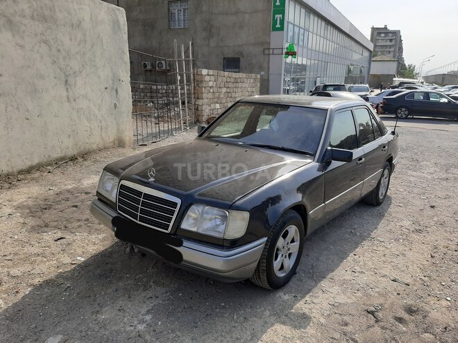Mercedes E 220 1994, 380,000 km - 2.2 l - Bakı
