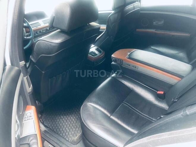 BMW 745 2003, 286,000 km - 4.5 l - Gəncə