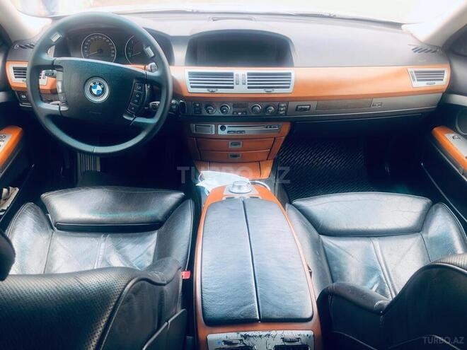 BMW 745 2003, 286,000 km - 4.5 l - Gəncə
