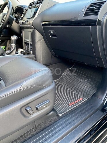 Toyota Prado 2019, 25,000 km - 3.0 l - Bakı