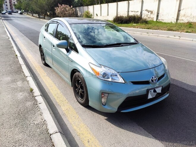 Toyota Prius 2012, 95,000 km - 1.8 л - Bakı