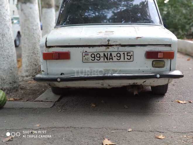 LADA (VAZ) 21011 1984, 300,000 km - 1.5 l - Göyçay