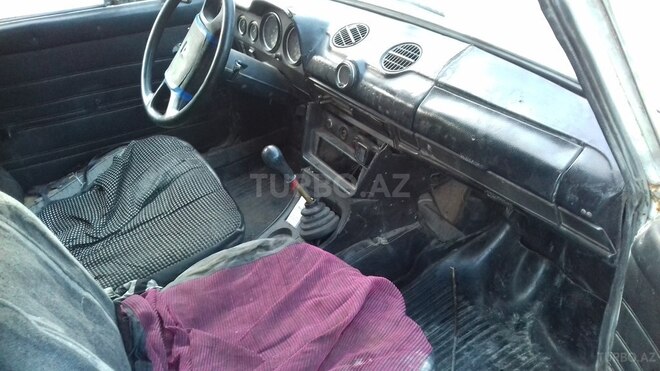 LADA (VAZ) 21011 1984, 300,000 km - 1.5 l - Göyçay