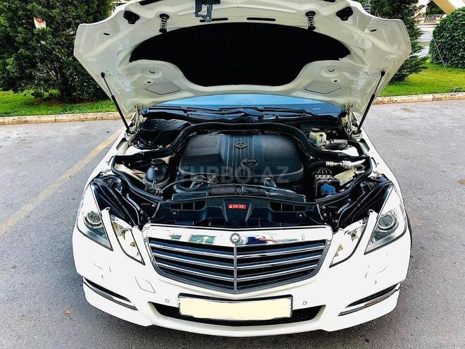 Mercedes E 250 2010, 235,000 km - 2.2 л - Bakı