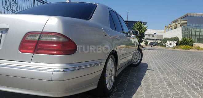Mercedes E 320 2000, 300,000 km - 3.2 l - Bakı