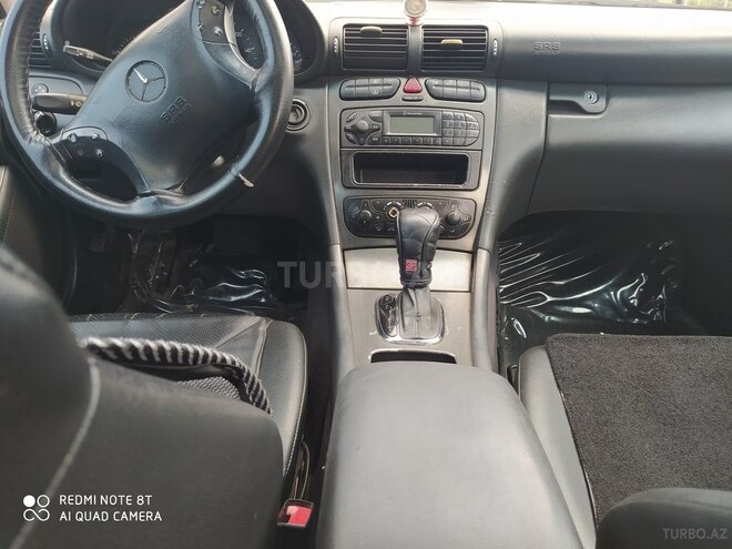 Mercedes C 230 2003, 235,890 km - 1.8 l - Bakı