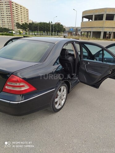 Mercedes C 230 2003, 235,890 km - 1.8 l - Bakı