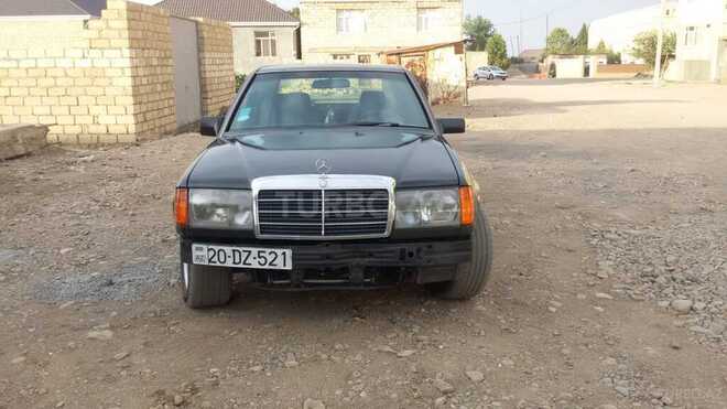 Mercedes E 250 1992, 285,000 km - 2.5 l - Gəncə