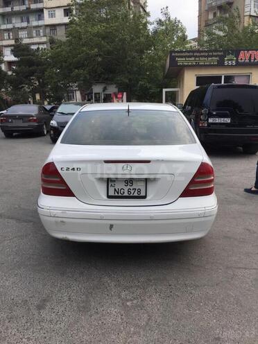 Mercedes C 240 2001, 325,600 km - 2.6 л - Bakı