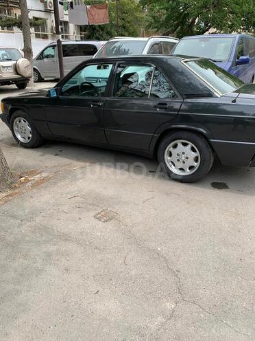 Mercedes 190 1992, 390,000 km - 2.0 l - Bakı