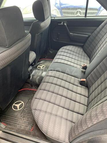 Mercedes 190 1992, 390,000 km - 2.0 l - Bakı