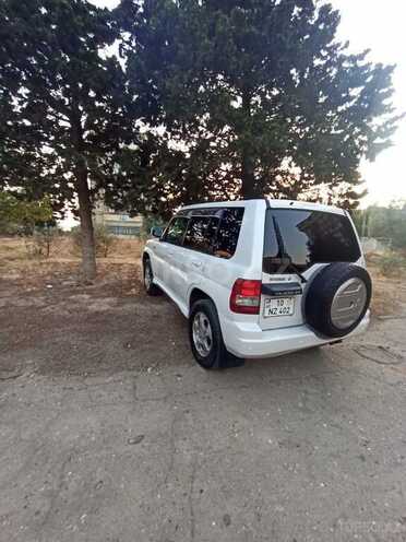 Mitsubishi Pajero io 2000, 250,000 km - 1.8 л - Bakı