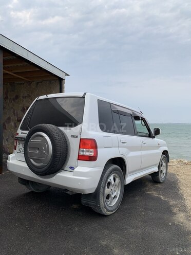 Mitsubishi Pajero io 2000, 250,000 km - 1.8 л - Bakı