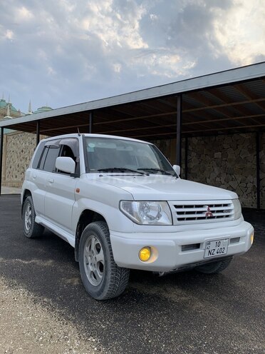 Mitsubishi Pajero io 2000, 250,000 km - 1.8 л - Bakı