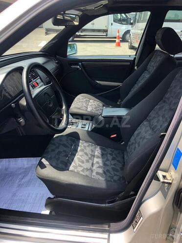 Mercedes C 200 1998, 173,000 km - 2.0 l - Bakı