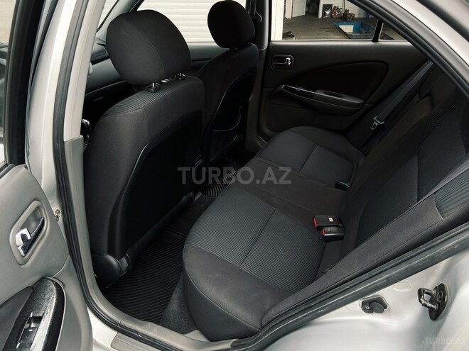 Nissan Sunny 2011, 124,000 km - 1.6 l - Bakı