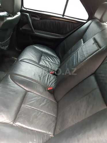 Mercedes E 280 1997, 315,000 km - 2.8 l - Bakı