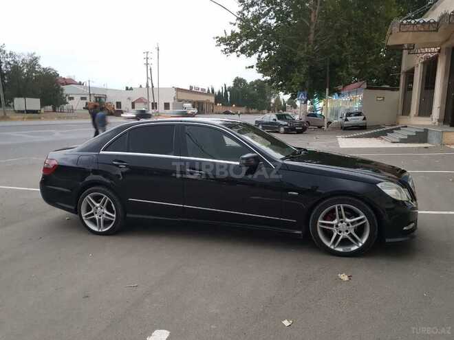 Mercedes E 220 2010, 301,000 km - 2.2 l - Gəncə