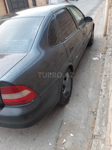 Opel Vectra 1998, 222,000 km - 1.8 l - Bakı