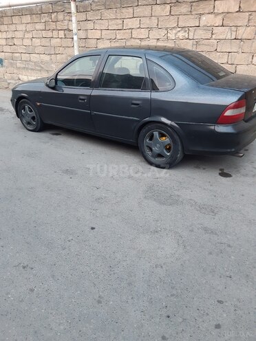 Opel Vectra 1998, 222,000 km - 1.8 l - Bakı