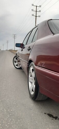 Mercedes C 220 1999, 320,000 km - 2.2 l - Bakı