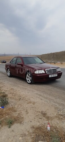 Mercedes C 220 1999, 320,000 km - 2.2 l - Bakı