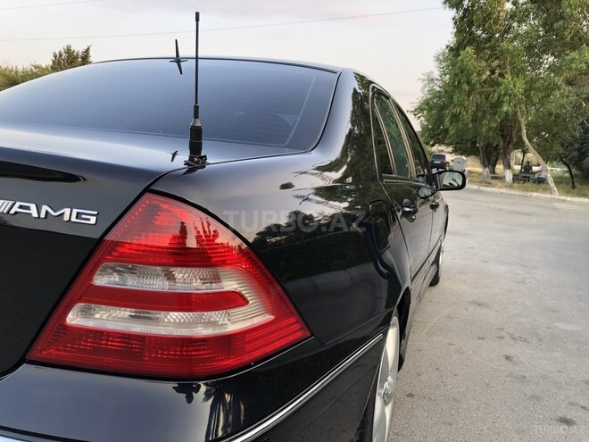 Mercedes C 250 2005, 247,000 km - 2.5 l - Bakı