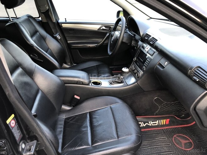 Mercedes C 250 2005, 247,000 km - 2.5 l - Bakı