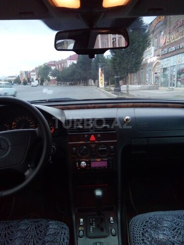 Mercedes C 180 1996, 240,000 km - 1.8 l - Gəncə