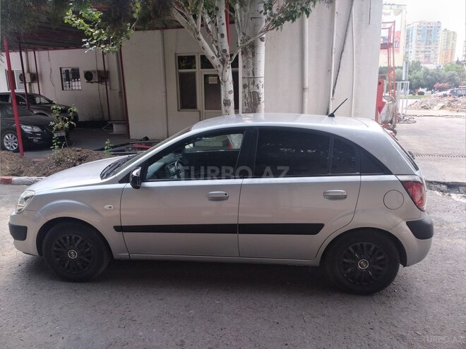 Kia Rio 2005, 195,000 km - 1.4 л - Bakı