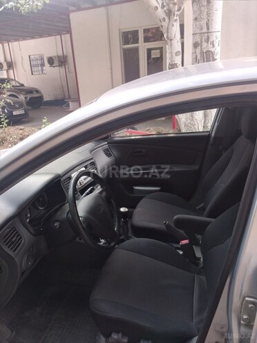 Kia Rio 2005, 195,000 km - 1.4 л - Bakı