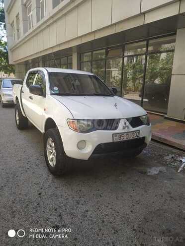 Mitsubishi L200 2007, 236,617 km - 2.5 l - Bakı