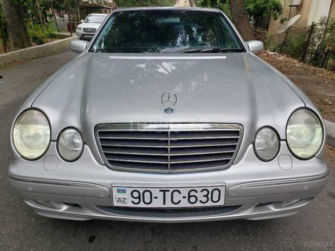 Mercedes E 320 2001, 259,000 km - 3.2 l - Bakı