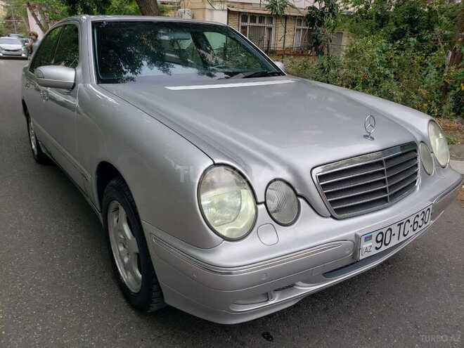 Mercedes E 320 2001, 259,000 km - 3.2 l - Bakı