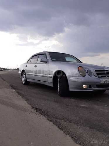 Mercedes E 270 1999, 460,000 km - 2.7 l - Biləsuvar