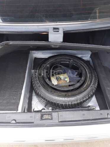 Mercedes E 270 1999, 460,000 km - 2.7 l - Biləsuvar