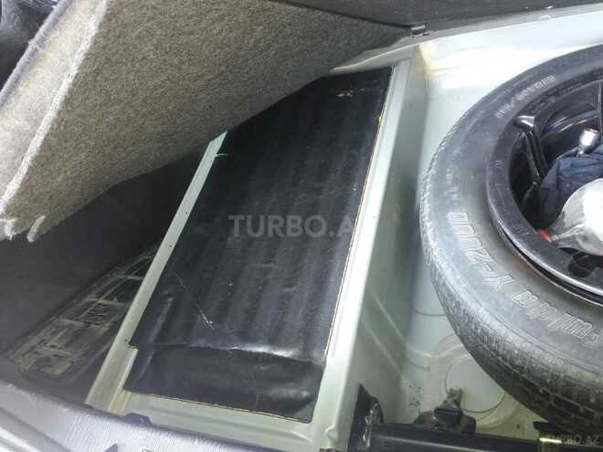 Mercedes C 200 2000, 257,000 km - 2.0 l - Ağcabədi