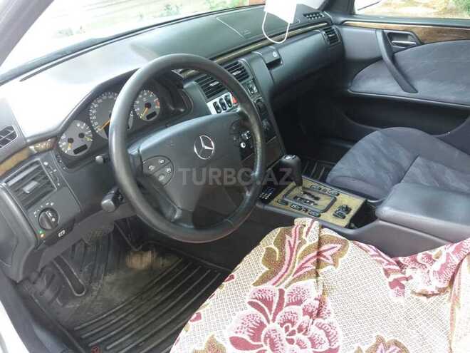 Mercedes C 200 2000, 257,000 km - 2.0 l - Ağcabədi