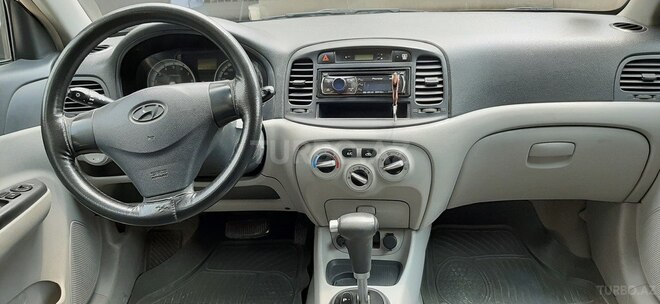 Hyundai Accent 2008, 180,000 km - 1.4 l - Bakı